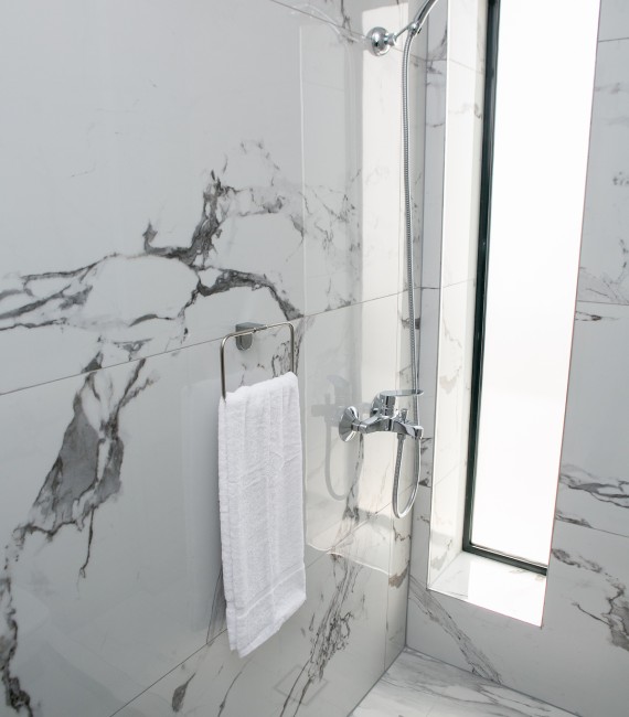 BENTELER STUDIOS ΣΤΗ ΚΑΛΛΙΘΕΑ - ΜΕ ΕΞΩΤΕΡΙΚΗ ΠΙΣΙΝΑ